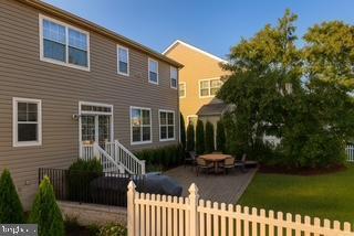 42586 Ash Tree Dr in Ashburn, VA - Building Photo - Building Photo