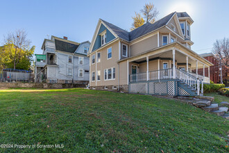 800 Quincy Ave in Scranton, PA - Building Photo - Building Photo