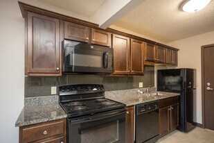 Vance Street Senior Apartments in Bluffton, OH - Building Photo