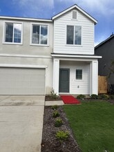 4417 Hampton Wy in Clovis, CA - Building Photo - Building Photo
