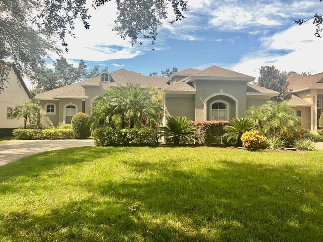 11437 Claymont Cir in Windermere, FL - Foto de edificio - Building Photo