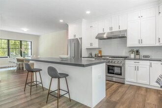1745 Stars Rd in East Marion, NY - Building Photo - Building Photo