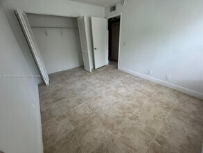 1561 Windorah Way in West Palm Beach, FL - Building Photo - Building Photo