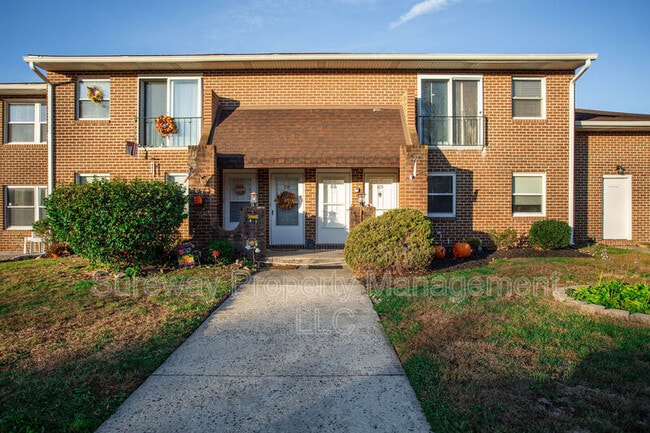 property at 816 Winding Way