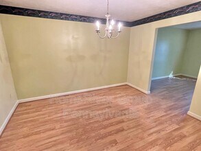 304 Moosehead Dr in Imperial, PA - Building Photo - Building Photo