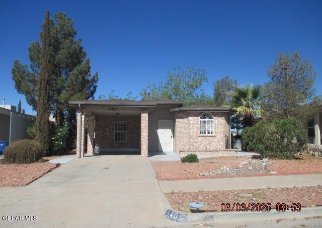 5405 Gate Ridge Cir in El Paso, TX - Building Photo