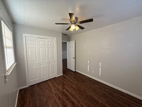 2334 62nd St in Lubbock, TX - Foto de edificio - Building Photo