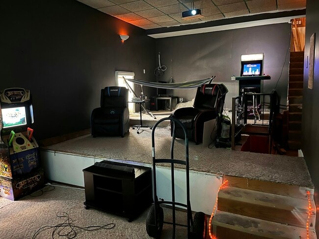 220 W 7th Ave in Tarentum, PA - Building Photo - Building Photo