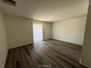73740 Santa Rosa Way, Unit 3 in Palm Desert, CA - Foto de edificio - Building Photo
