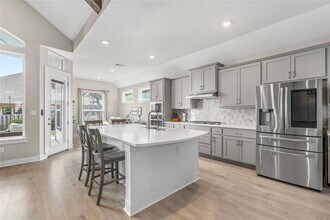 533 Mallow Rd in Leander, TX - Building Photo - Building Photo