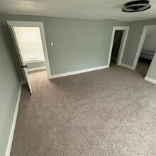 919 Summer St in Hamilton, OH - Foto de edificio - Building Photo