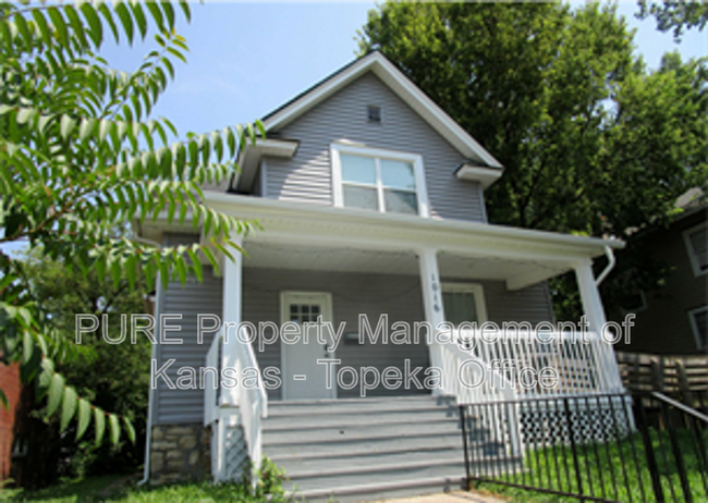 property at 1016 SW College Ave
