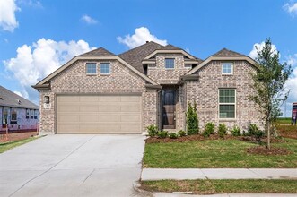 2405 Ridgecrest Ln in Sherman, TX - Building Photo - Building Photo