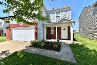 2016 Morning Light Ln in Greenwood, IN - Building Photo - Building Photo