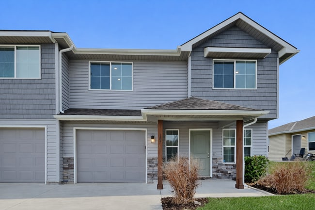 property at 107 SW Rose St