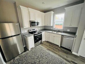 2109 Bluebonnet Ave in Denison, TX - Building Photo - Building Photo