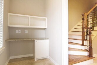 1138 Robbie St in Houston, TX - Building Photo - Building Photo