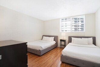 3801 S Ocean Dr in Hollywood, FL - Building Photo - Building Photo