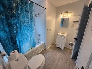 1035 Oliver St in North Tonawanda, NY - Building Photo - Building Photo