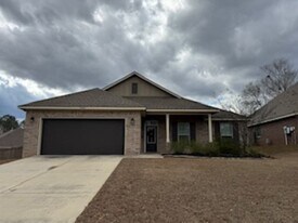 7463 Knollwood Ct in Pass Christian, MS - Building Photo