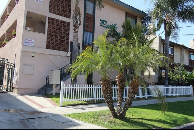 property at 16129 S Ainsworth St
