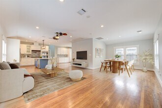 1418 Studewood St in Houston, TX - Building Photo - Building Photo