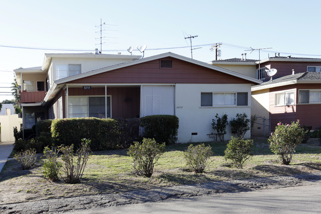 5717 Tilden Ave in Van Nuys, CA - Building Photo - Primary Photo