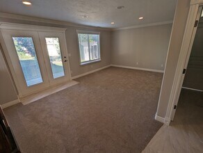 221 N 1700 W in West Point, UT - Building Photo - Building Photo