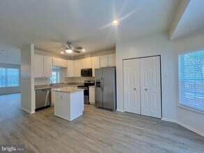 6390 Wind Rider Way in Columbia, MD - Building Photo - Building Photo