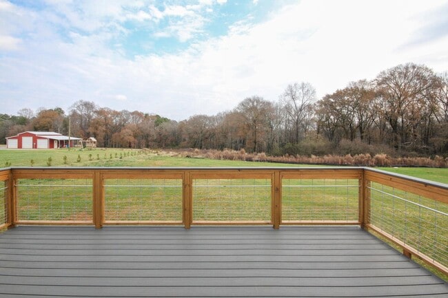 property at 1096 Startown Rd