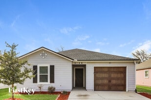 3046 Wavering Ln in Middleburg, FL - Building Photo