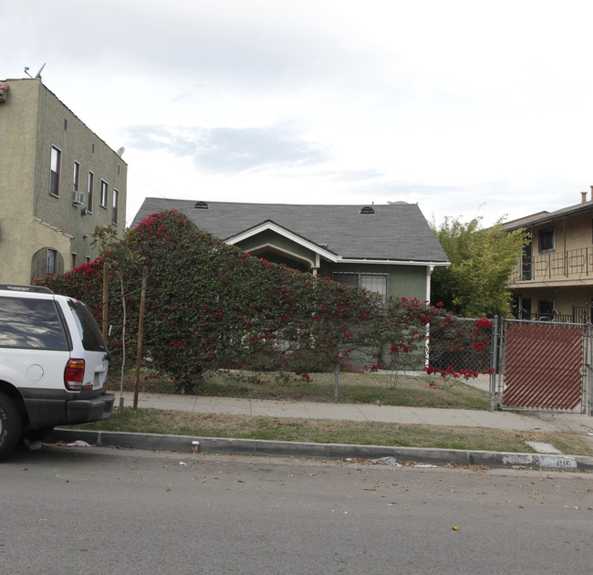 613-615 N La Fayette Park Pl in Los Angeles, CA - Building Photo - Building Photo