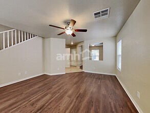 8991 Ornate Glade Ave in Las Vegas, NV - Building Photo - Building Photo
