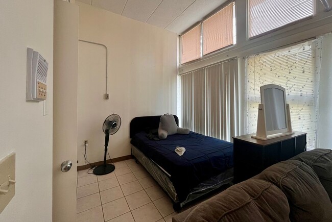 460 Charles St in Providence, RI - Foto de edificio - Building Photo