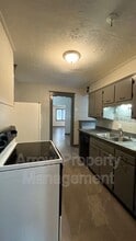 4902 Madison Ave in Lincoln, NE - Building Photo - Building Photo