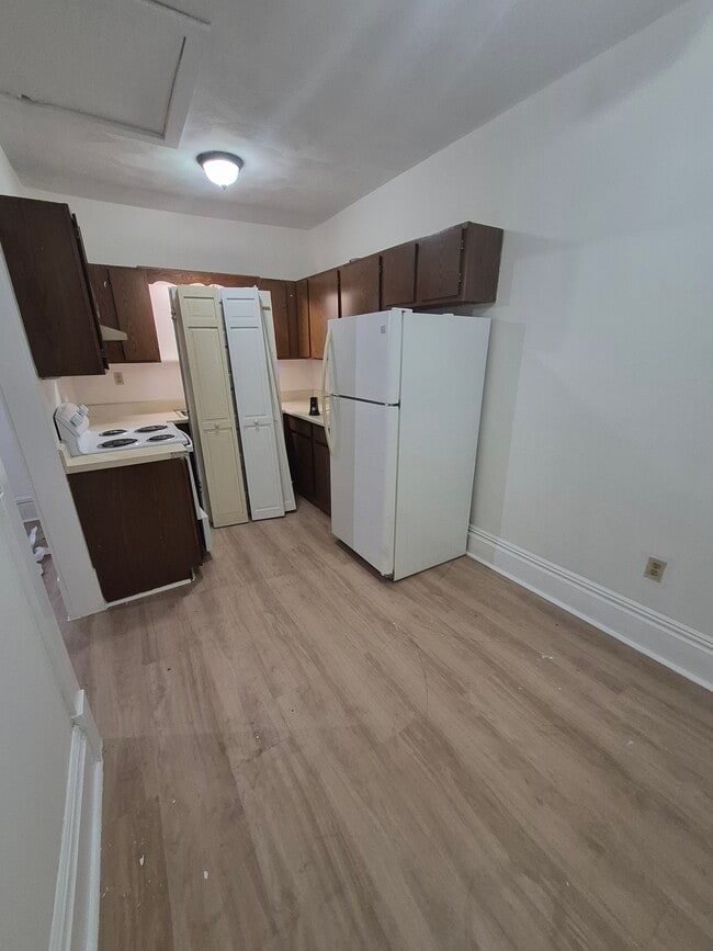 45 W Main St in Pulaski, VA - Building Photo - Building Photo