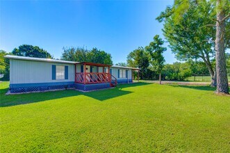 16713 Ewing Ln in Pearland, TX - Building Photo - Building Photo