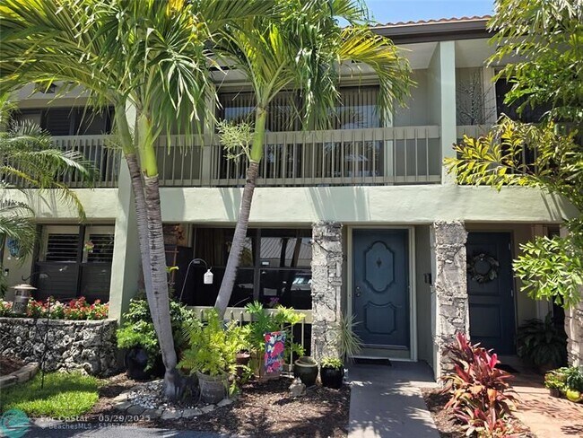 2851 NE 60th St in Fort Lauderdale, FL - Building Photo - Building Photo