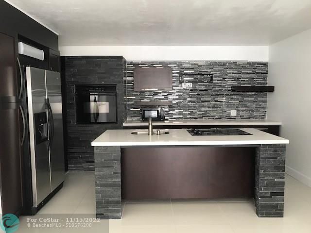2661 Riverside Dr-Unit -3 in Coral Springs, FL - Building Photo - Building Photo