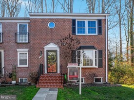 5516 Conistone Ct in Burke, VA - Building Photo