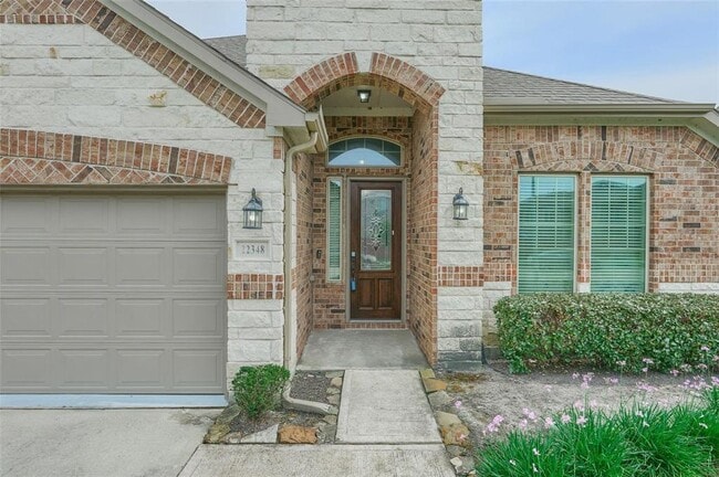 22348 Misty Woods Ln in Porter, TX - Building Photo - Building Photo