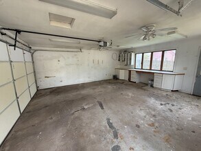 1321 4th St in Moline, IL - Building Photo - Building Photo