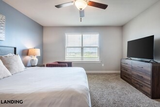 305 Laredo Dr, Unit 2-306 in Cocoa, FL - Building Photo - Building Photo