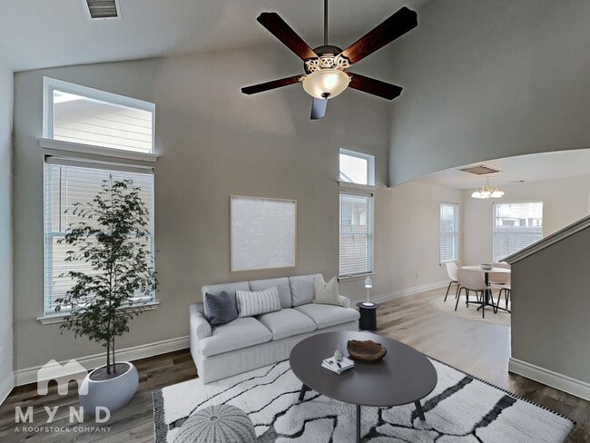 property at 2716 Amberglow Ct