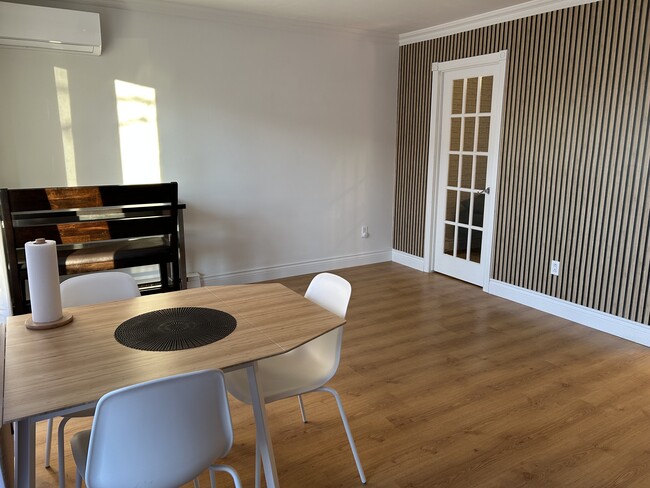 property at 1800 Du Caribou Rue