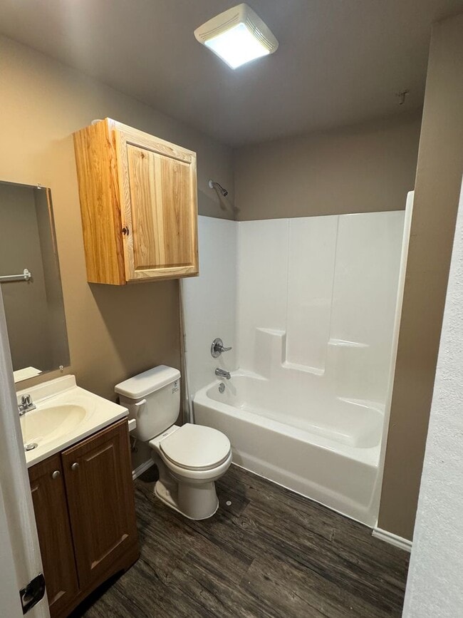 2936 E Colgate St in Lubbock, TX - Building Photo - Building Photo