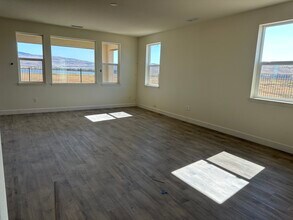 1339 Harness Ct in Sparks, NV - Building Photo - Building Photo