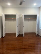 93 Evergreen St in Bayonne, NJ - Building Photo - Building Photo