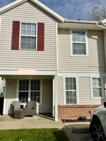 7014 S Cannon Place Dr, Unit 7014 S Cannon Place in Rockford, MI - Building Photo