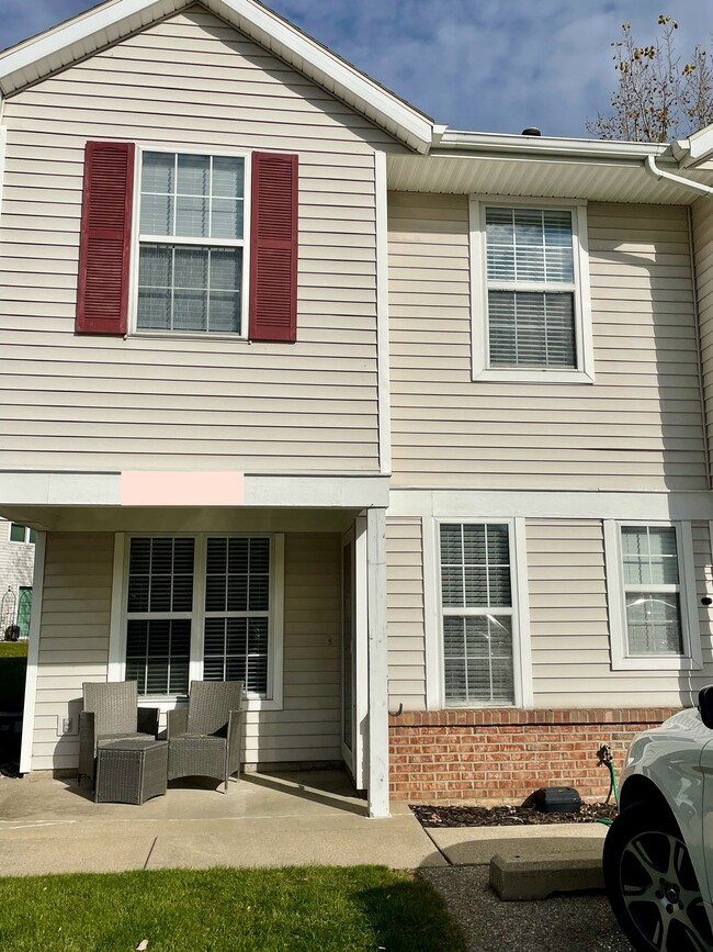 property at 7014 S Cannon Place Dr